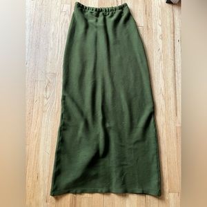Esby apparel ribbed green maxi skirt